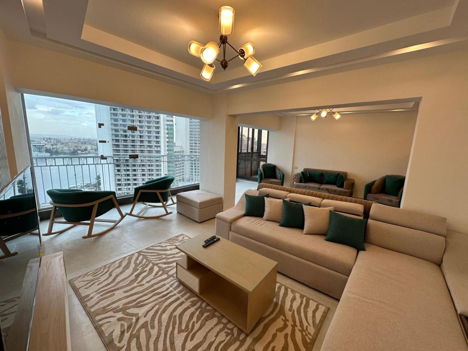 Nilefront Luxury Apartment