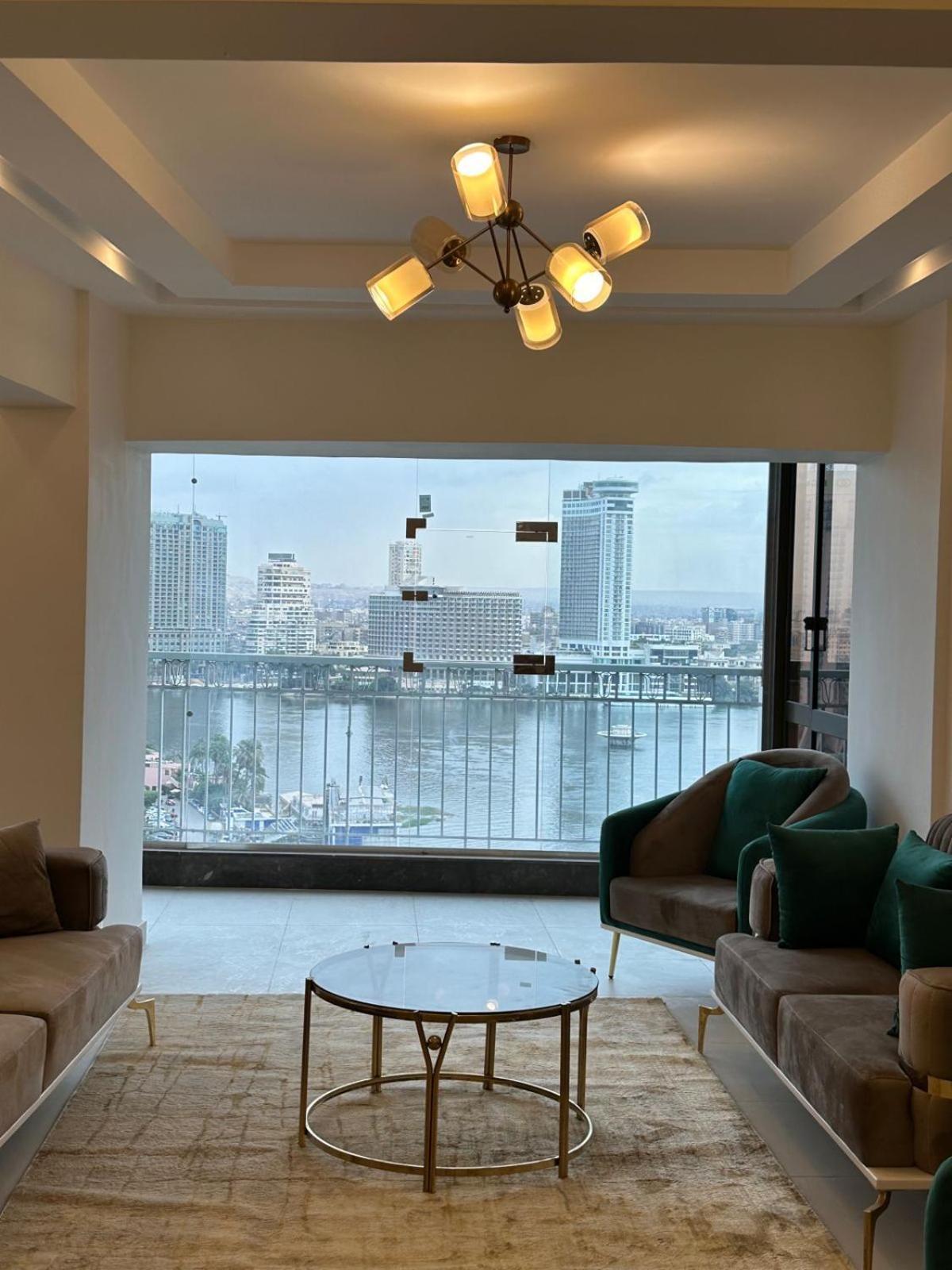 Nilefront Luxury Apartment Cairo